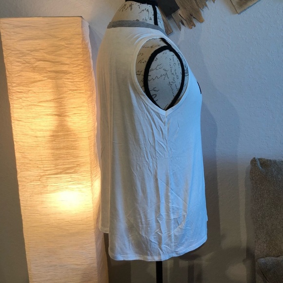 4[Ginger G] White text bubbles Tee - Picture 4 of 6